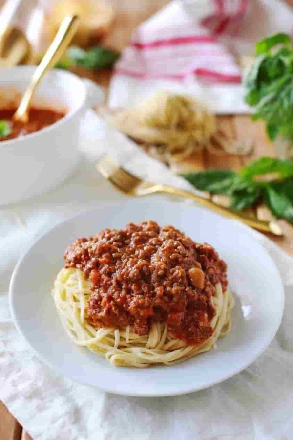 Italian pasta with meat sauce